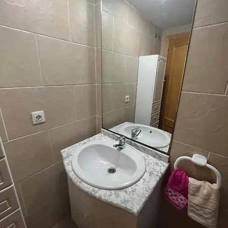 Increible Piso En Marina D'or דירה אורופסה דל מר
